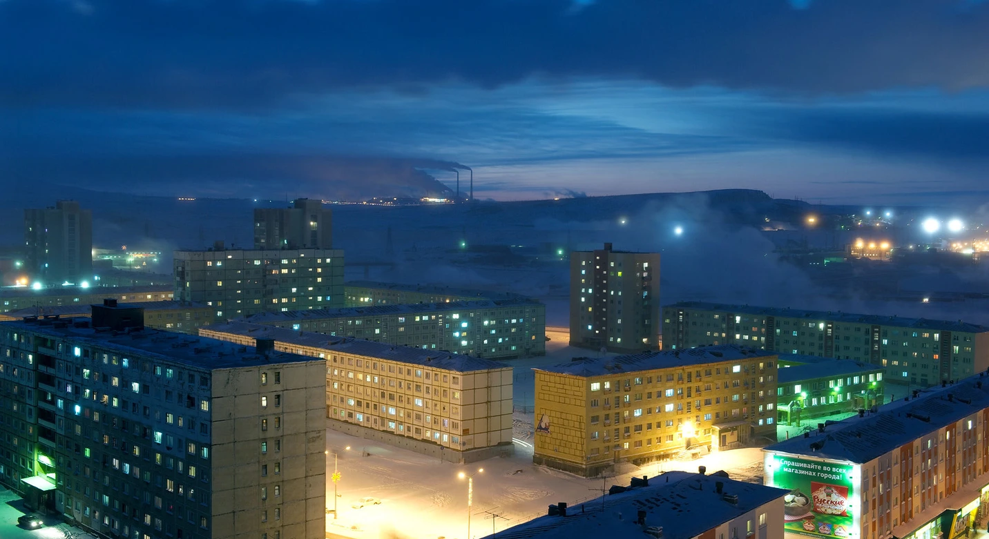 Ночная панорама Норильска